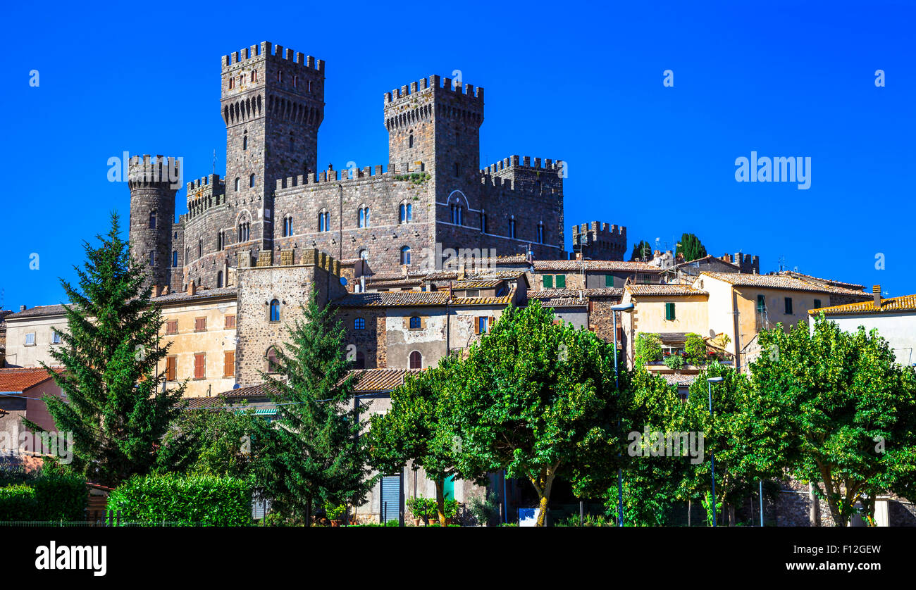 Torre Alfina - mittelalterliches Dorf und Burg, Italien Stockfoto