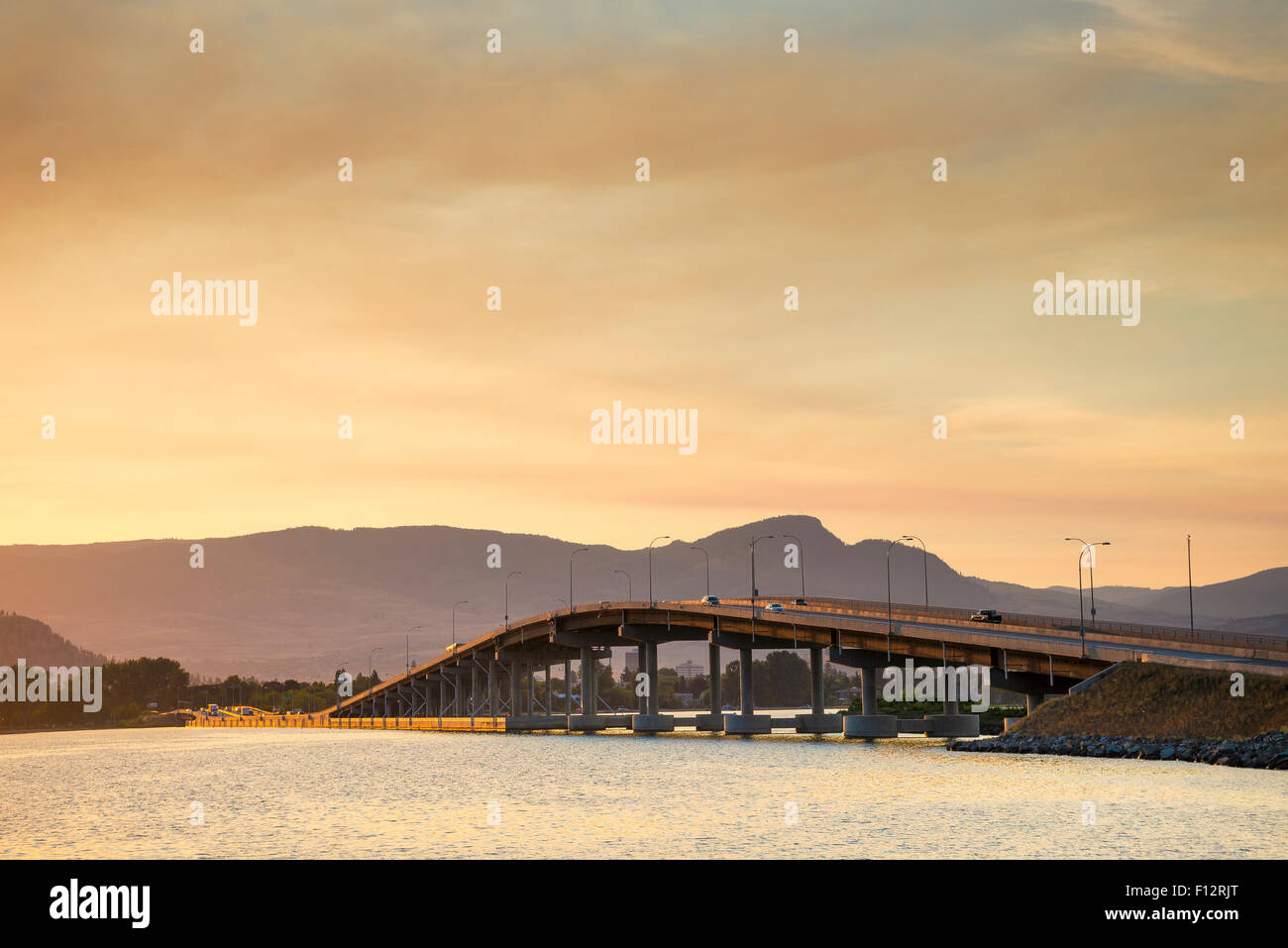 William R. Bennett Bridge, Kelowna, British Columbia, Kanada Stockfoto