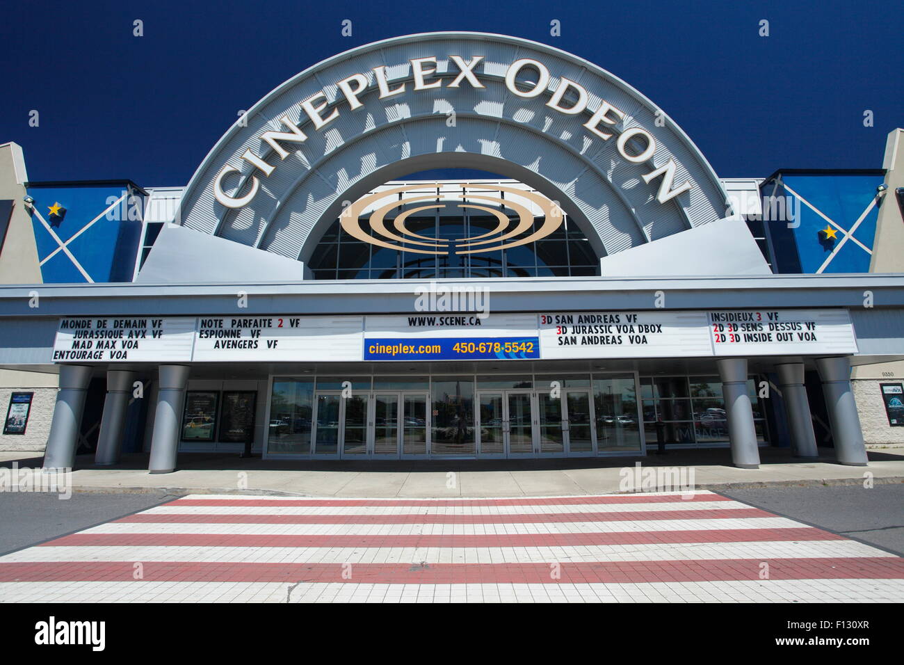 Cineplex Odeon am Einkaufszentrum DIX30, Brossard, Provinz Quebec, Canada Stockfoto