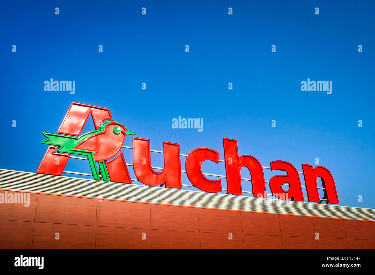 Auchan Soldes promos infos drives et magasins courses en ligne