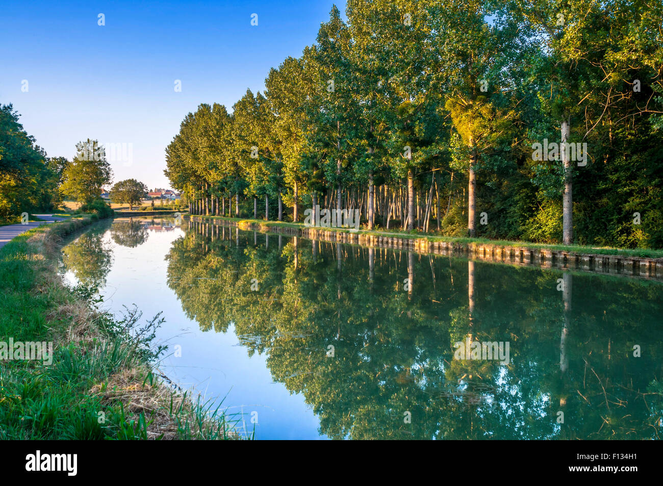 Canal de Bourgogne, Yonne, Frankreich Stockfoto