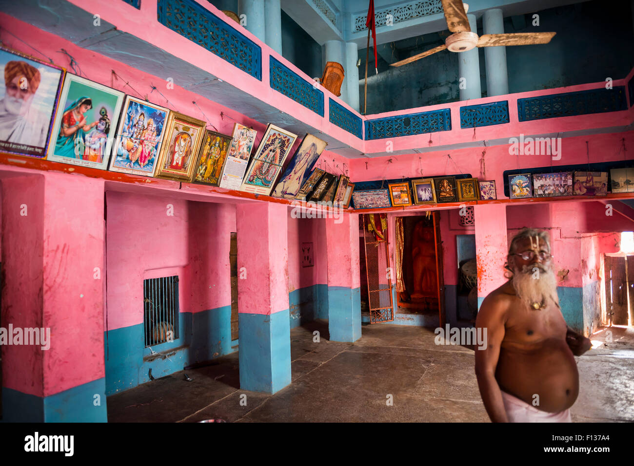 Innenraum eines Ashrams in Chitrakut (Chitrakut), Madhya Pradesh, Indien Stockfoto