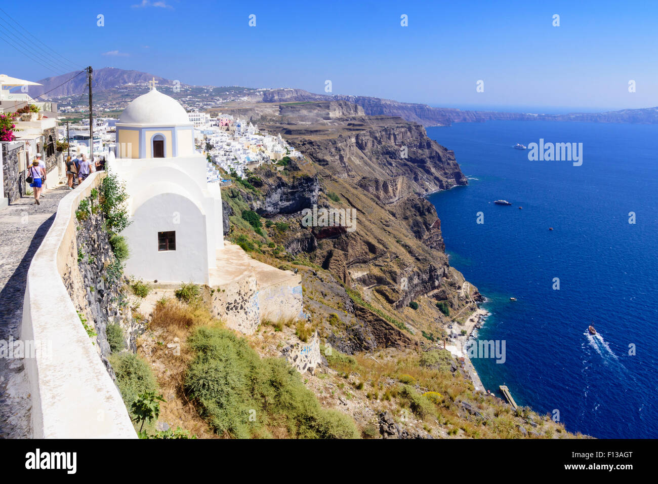 Panoramablick auf die Caldera Firostefani, Santorin, Kykladen, Griechenland Stockfoto
