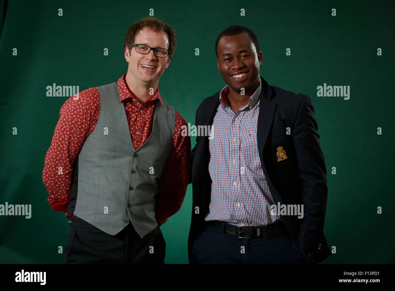 Edinburgh. VEREINIGTES KÖNIGREICH. 26. August. Edinburgh International Book Festival. Tag 12 Edinburgh International Book Festival findet statt in Charlotte Square Gardens. Abgebildete Simon Sylvestre und Chigozie Obioma. Pako Mera/Alamy Live-Nachrichten Stockfoto