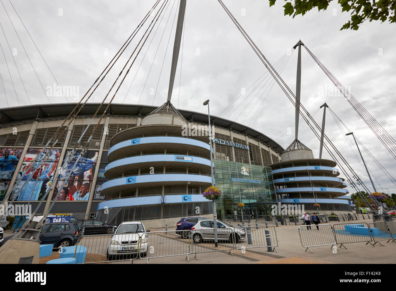 Colin Bell stehen von Manchester City Etihad Stadium Eastlands City of Manchester Stadium uk Stockfoto