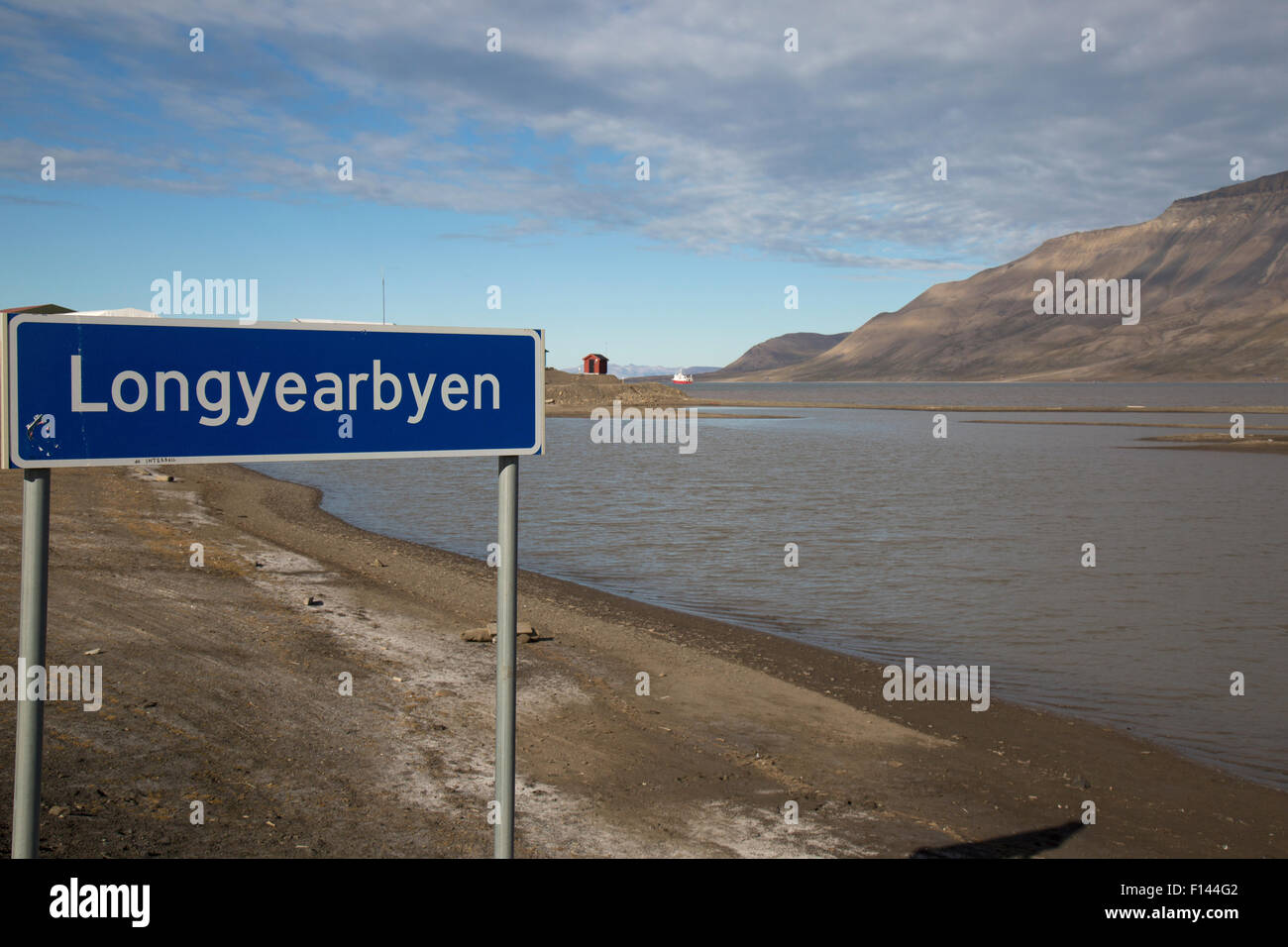 Ortsschild für Longyearbyen auf Svalbard. Stockfoto