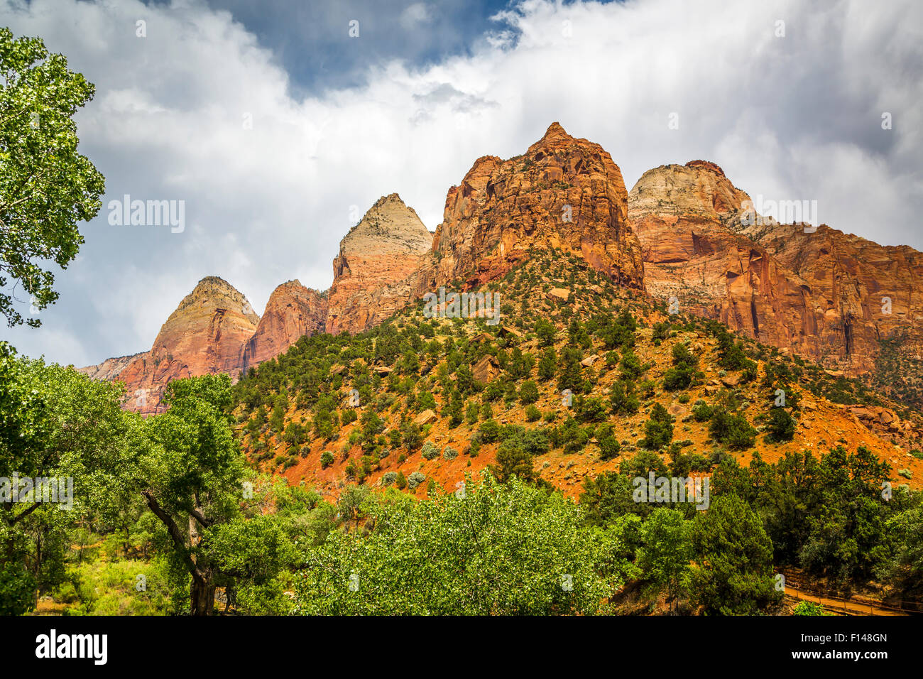 Die drei Patriarchen im Zion Nationalpark, Utah, USA. Stockfoto