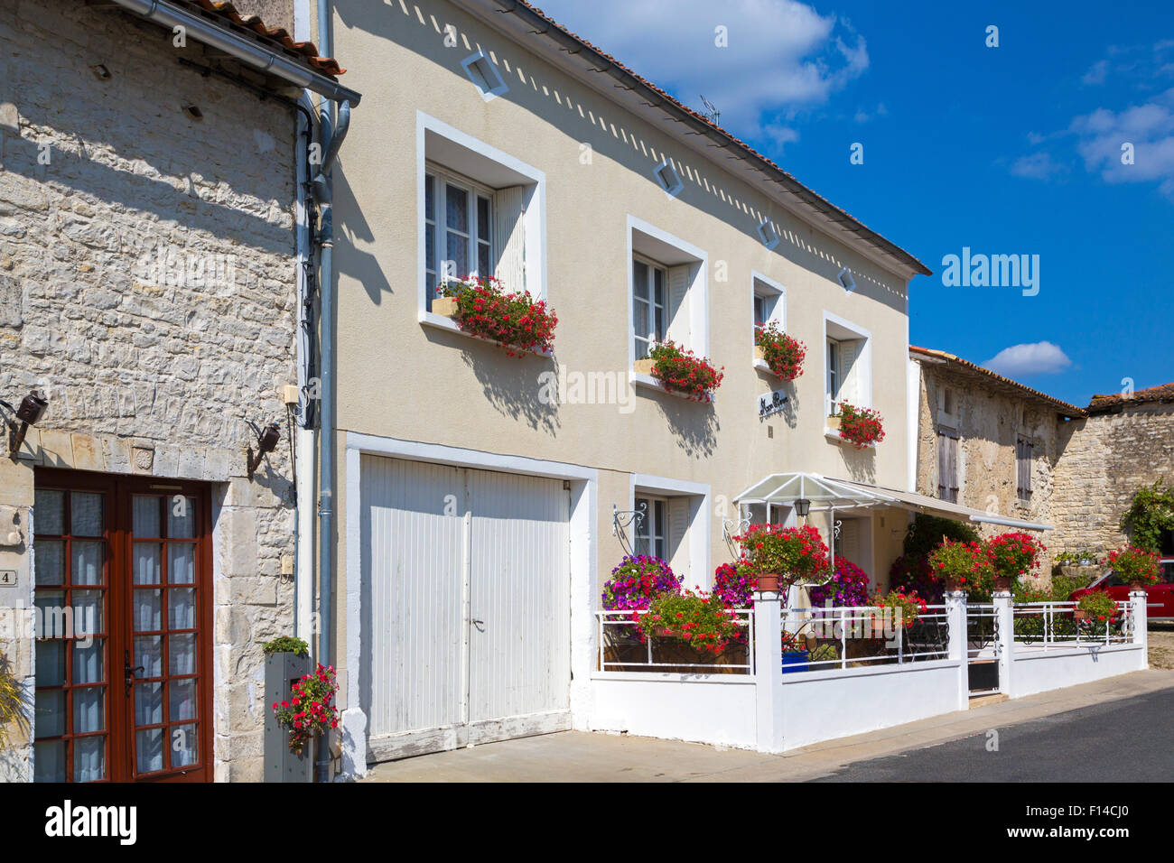 Dorf von Marcillac Lanville, Charente-Maritime, Frankreich Stockfoto