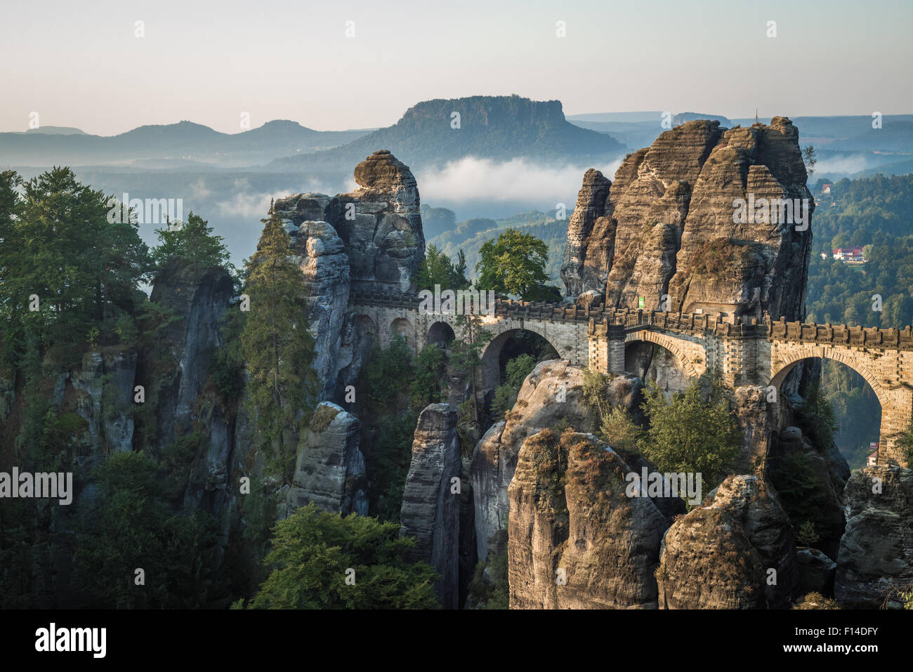 Die Bastei-Brücke, Nationalpark Sächsische Schweiz, Deutschland Stockfoto