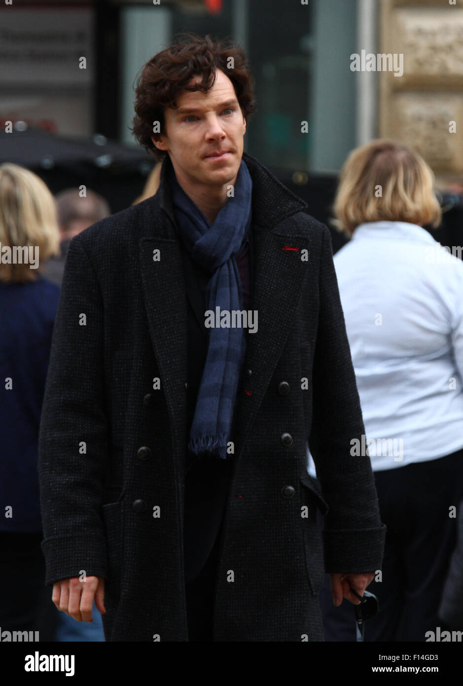Benedict Cumberbatch und Martin Freeman Dreharbeiten Szenen für Sherlock in London 2013 Stockfoto