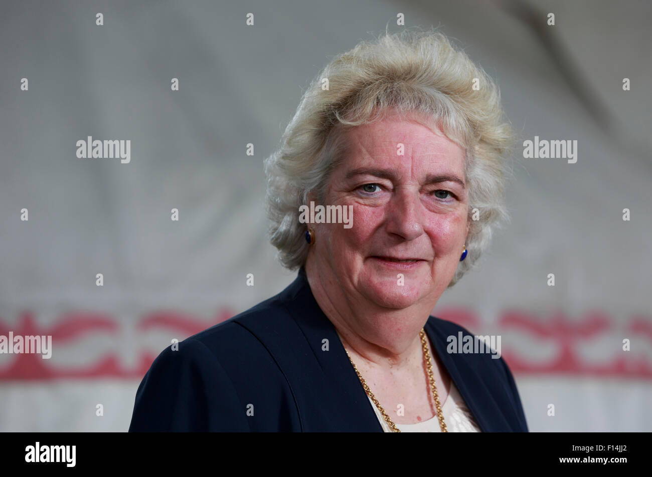 Edinburgh. VEREINIGTES KÖNIGREICH. 26. August. Edinburgh International Book Festival. Tag 12 Edinburgh International Book Festival findet statt in Charlotte Square Gardens. Im Bild Lindsey Davis. Pako Mera/Alamy Live-Nachrichten Stockfoto