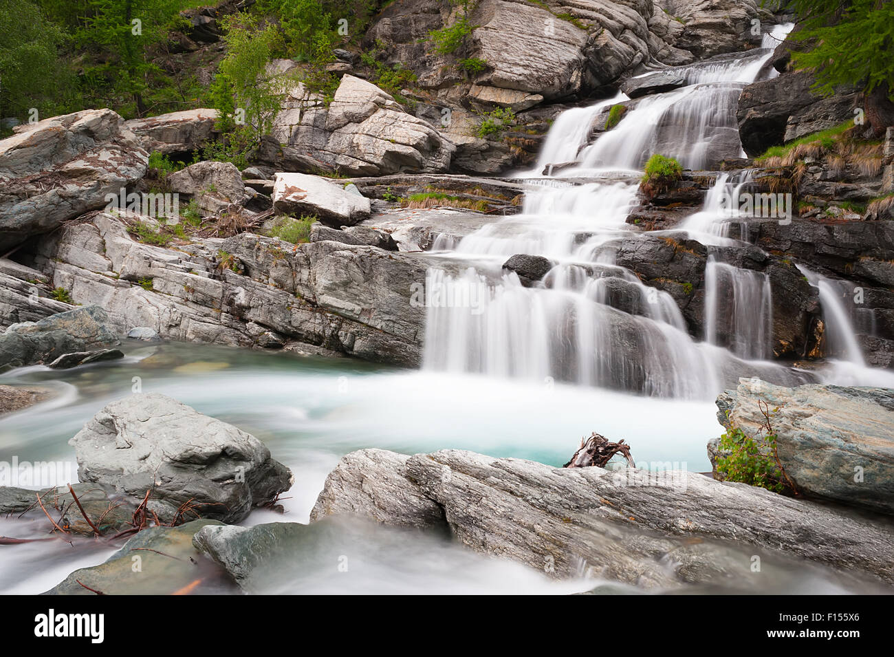 Lillaz Wasserfall im Nationalpark Gran Paradiso, Italien Stockfoto
