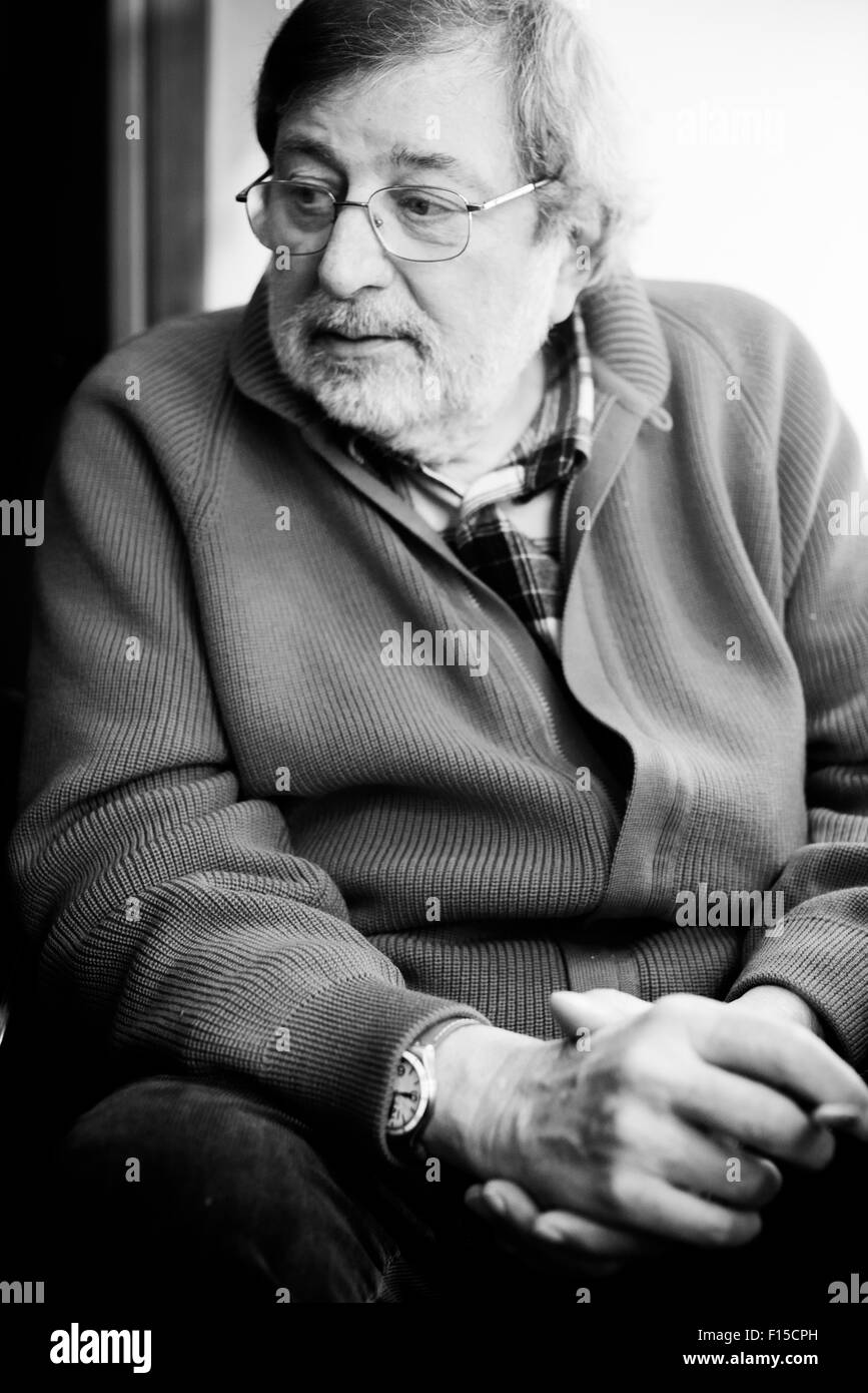 Ein Porträt der wichtige Sänger Francesco Guccini im Alter von 74 Jahren Stockfoto