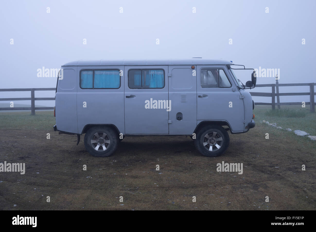 UAZ-452 russische off Road vans produziert an das Autowerk Uljanowsk  Stockfotografie - Alamy