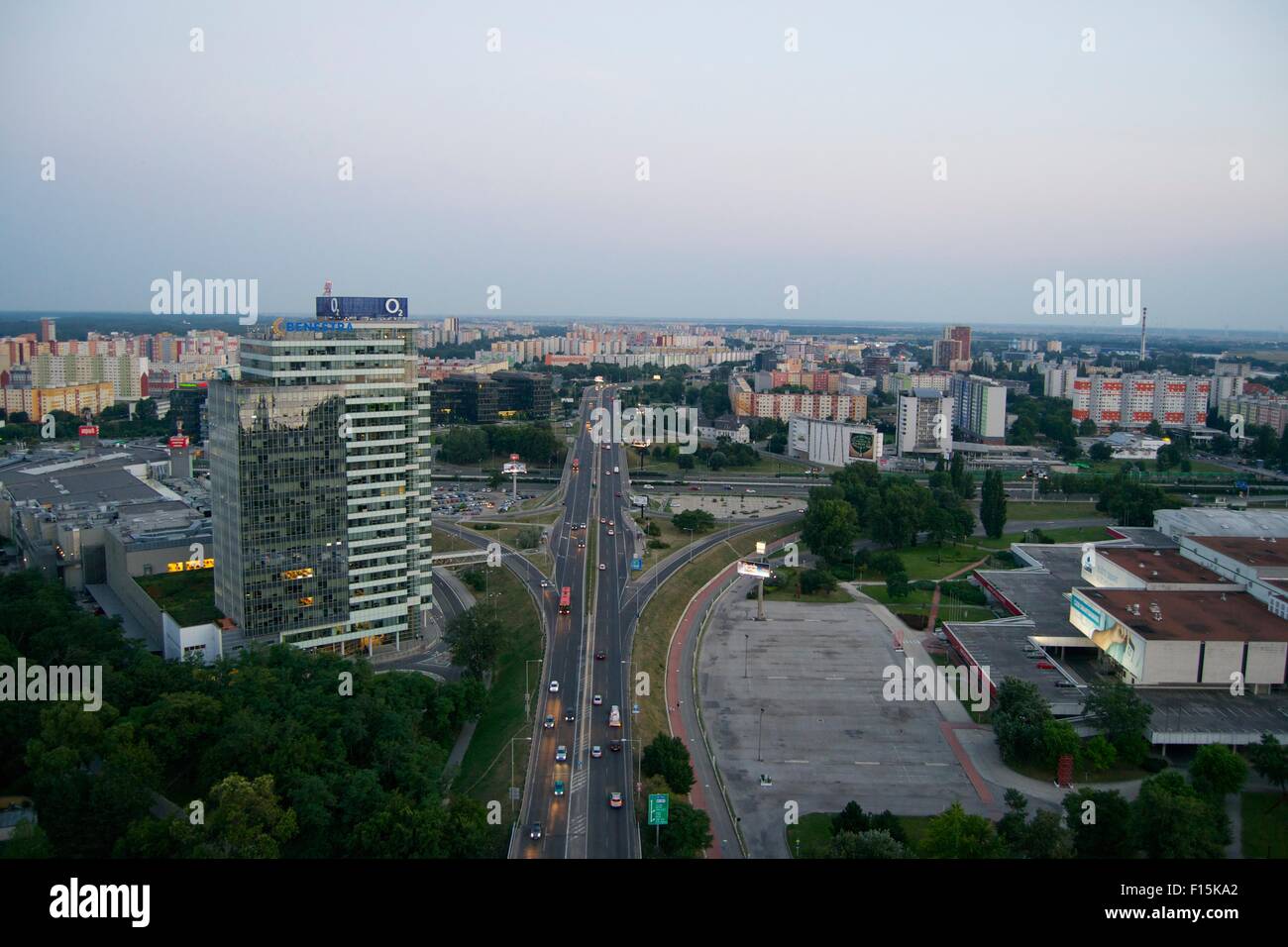 Draufsicht Bratislava Stadt Brücke bauten Straßen Stockfoto