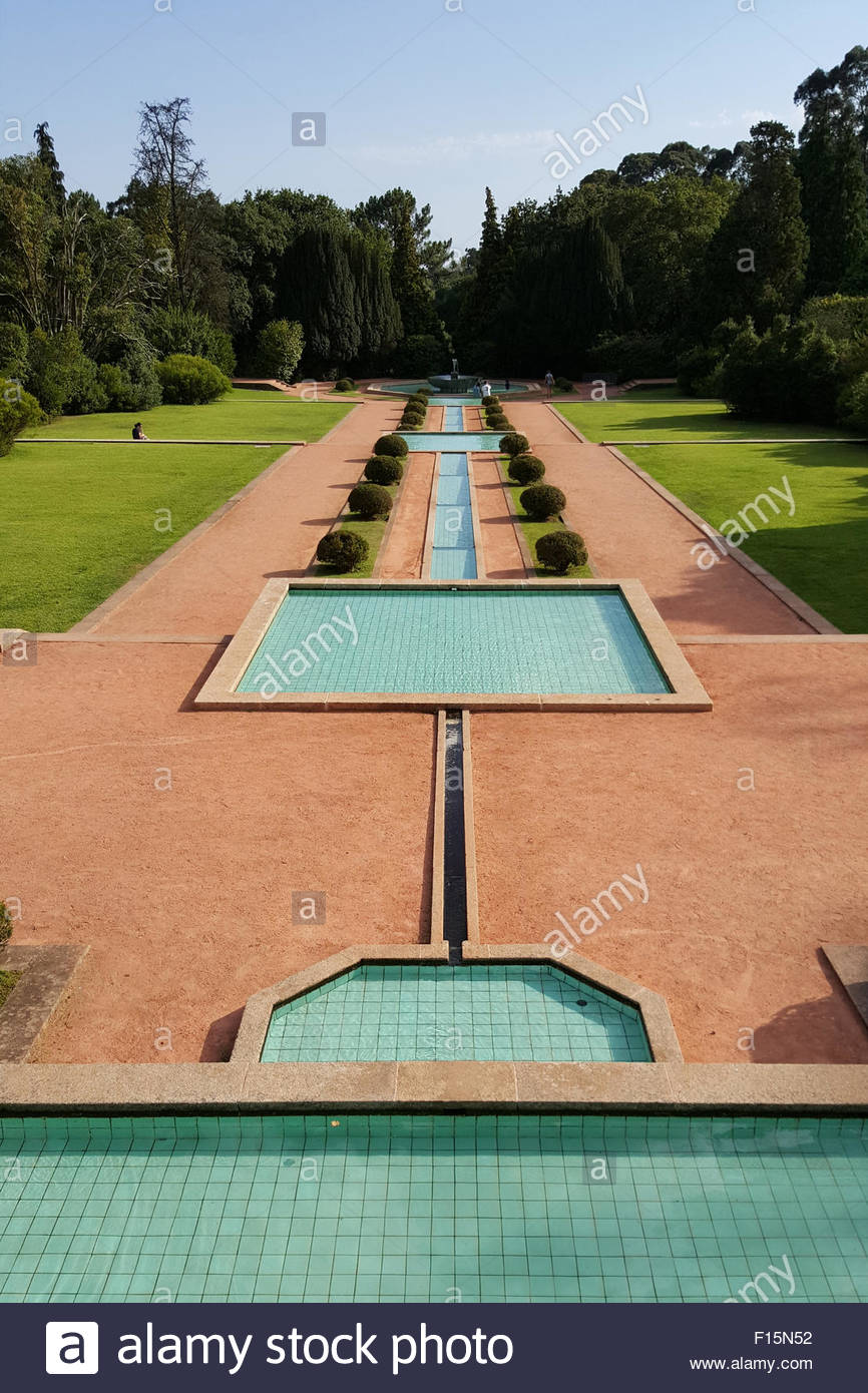 Moderne Villa Stockfotos & Moderne Villa Bilder - Alamy