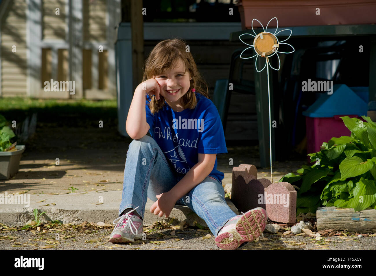 Kaukasische Mädchen 6-7 Jahre alt Stockfoto