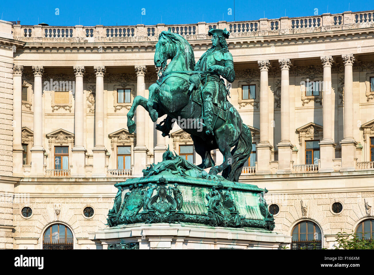 Prinz Eugene Statue vor Neue Burg am Heldenplatz in der Hofburg komplexe Gebäude Stockfoto