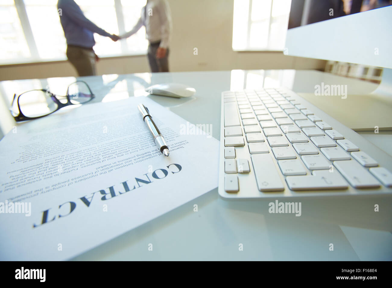 Chefs der großen Unternehmen, die Entscheidung zur Zusammenarbeit Stockfoto