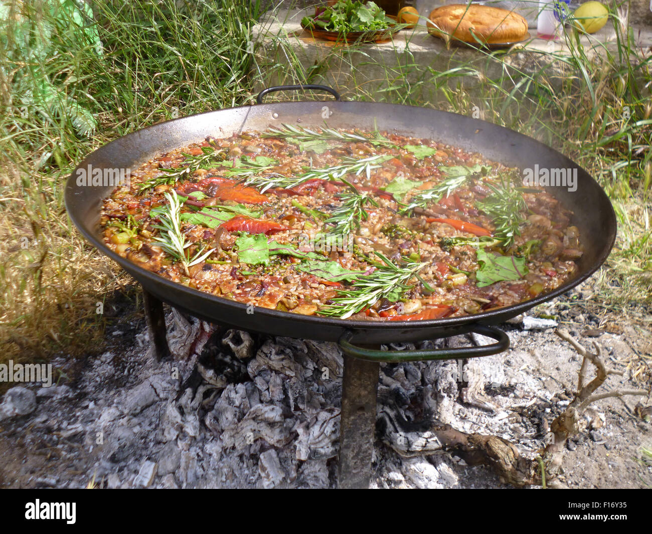 Spanisches gericht -Fotos und -Bildmaterial in hoher Auflösung – Alamy
