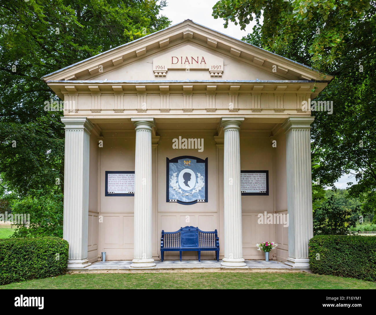 Denkmal für Diana, Princess of Wales, auf dem Gelände des Althorp, Northamptonshire, England, UK Stockfoto