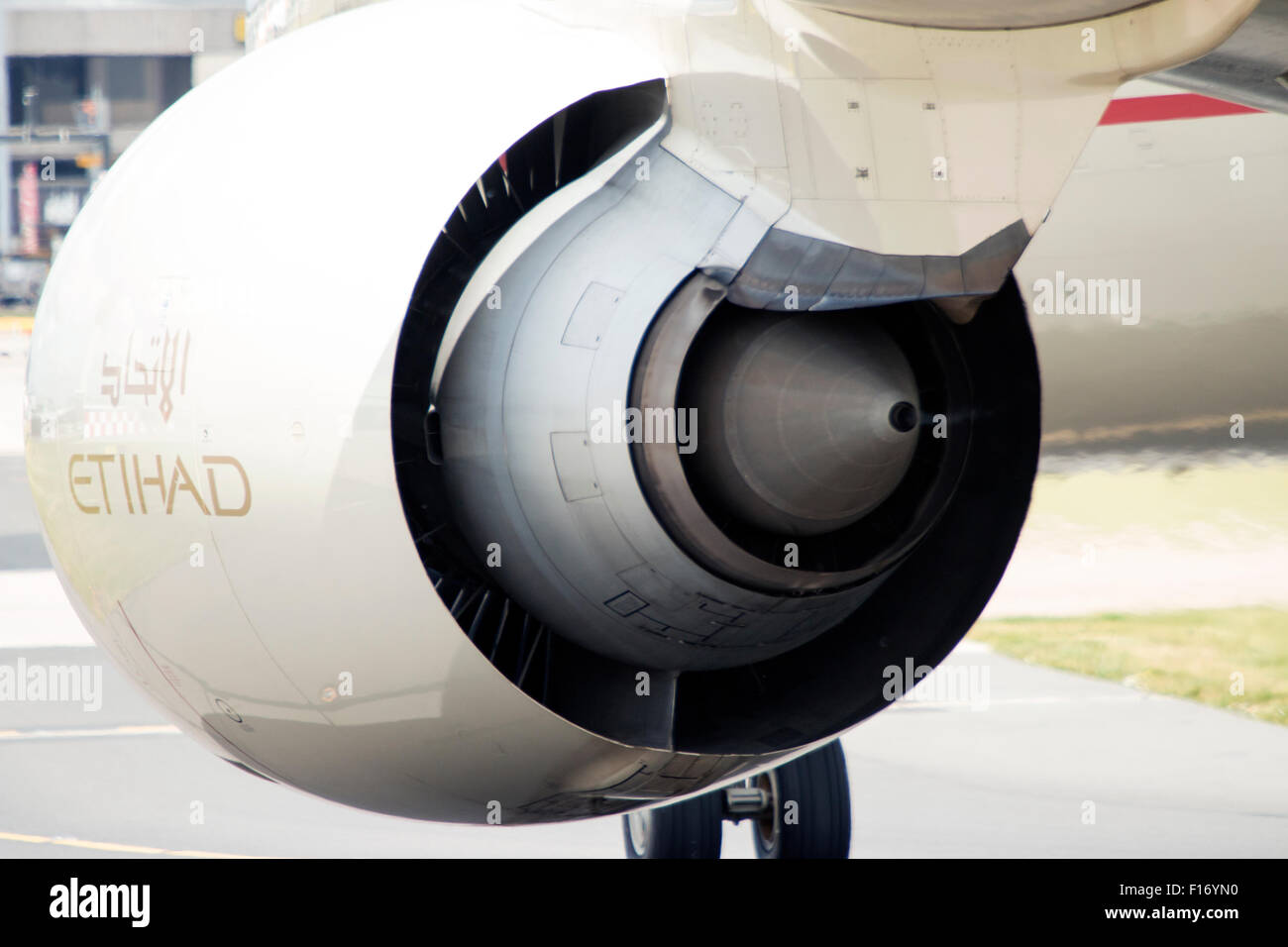 Triebwerk von Emirates, Typ: Airbus A380-861, Zulassung: A6-EEY Stockfoto