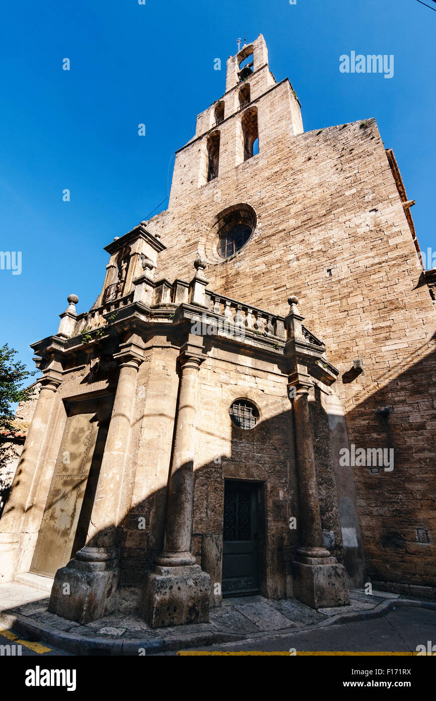 Santa Maria Dels Herstellern Kirche. Banyoles. Gotische und neoklassizistische Fassade. Stockfoto