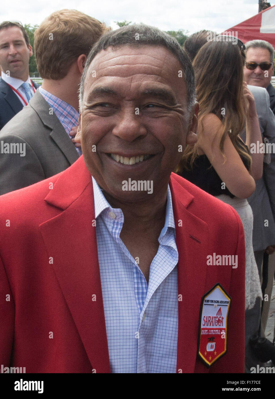 Saratoga Springs, New York, USA. 28. August 2015. Ehemaliger Jockey ANGEL CORDERO, JR. besucht NYRAs roten Jacke Zeremonie bei Saratoga Race Course, Freitag, 28. August 2015. Bildnachweis: Bryan Smith/ZUMA Draht/Alamy Live-Nachrichten Stockfoto