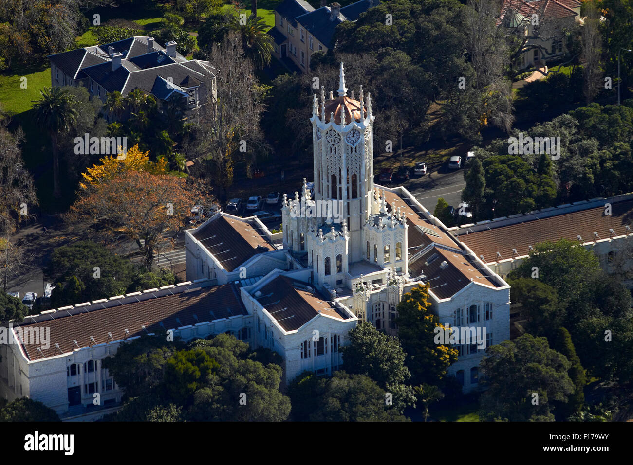 Clock Tower-Gebäude, The University of Auckland, Auckland, Nordinsel, Neuseeland - Antenne Stockfoto