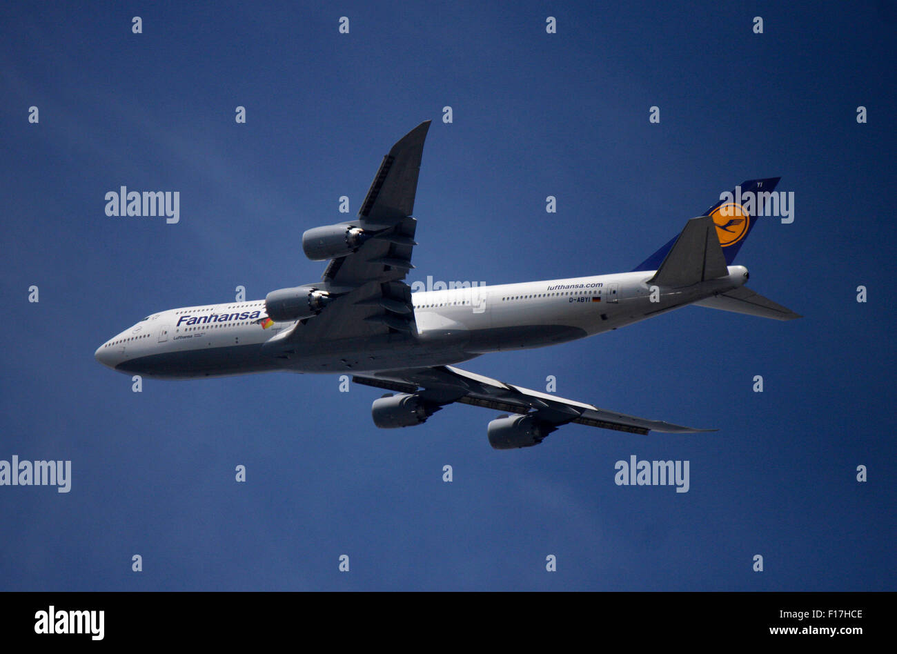 Impressionen - Das Flugzeug Mit der Aufschrift "Weltmeister" Und Flugnummer LH2014, Mit Dem Die Spieler der dt. Nationalmannschaft Stockfoto