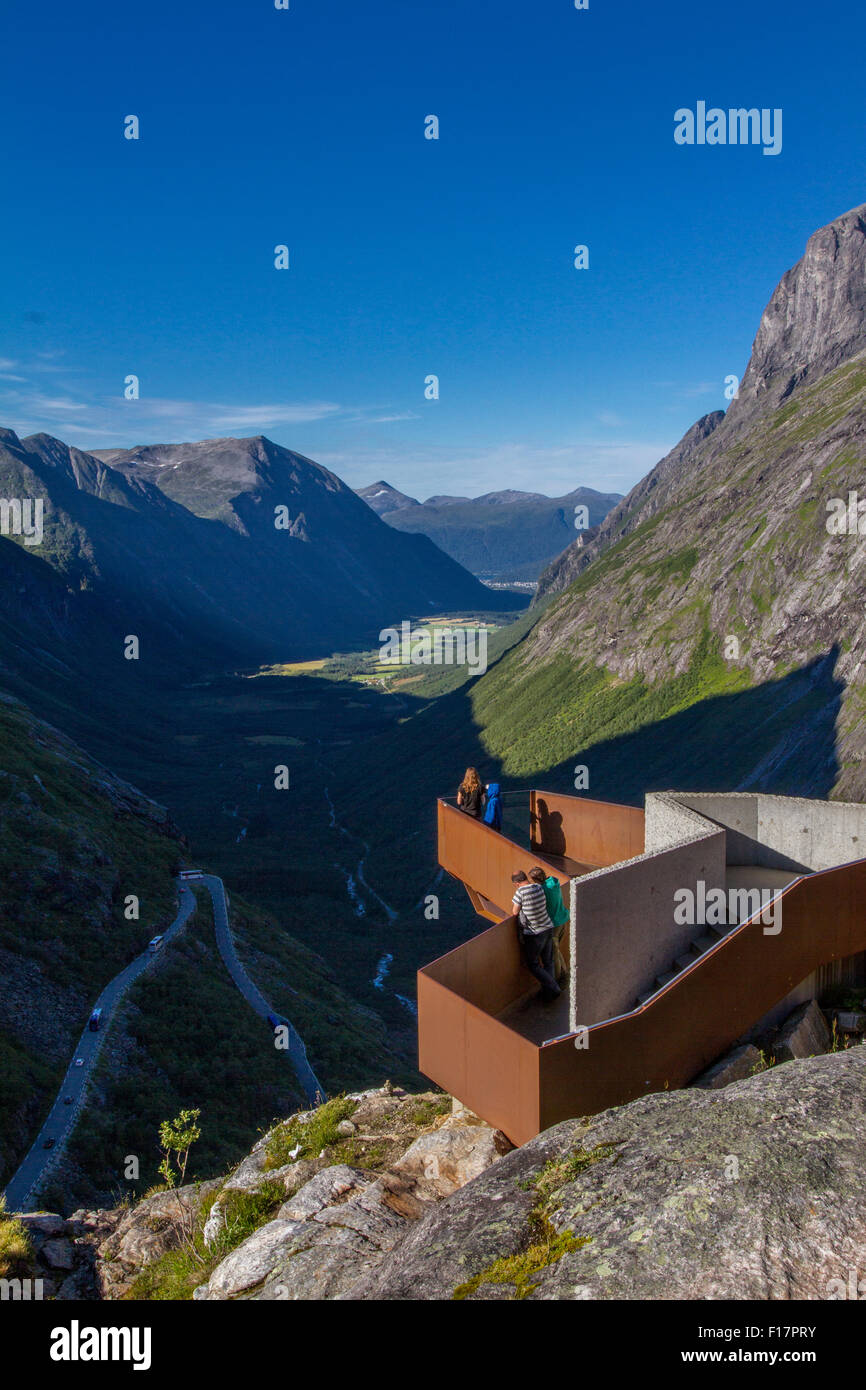 Aussichtsplattform Trollstigen, Norwegen Stockfoto