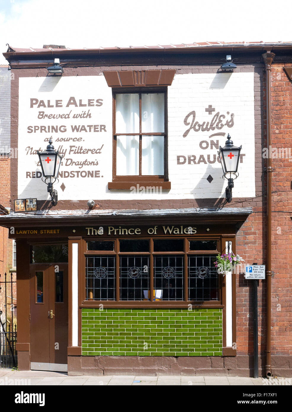 Der Prince Of Wales Pub in Congleton Cheshire UK Stockfoto