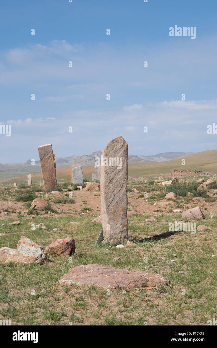 Hirschsteine (Rentier Steinen) in der Nähe von den provinziellen Kapital Stadt von Murun (Murun) in der Mongolei. Stockfoto