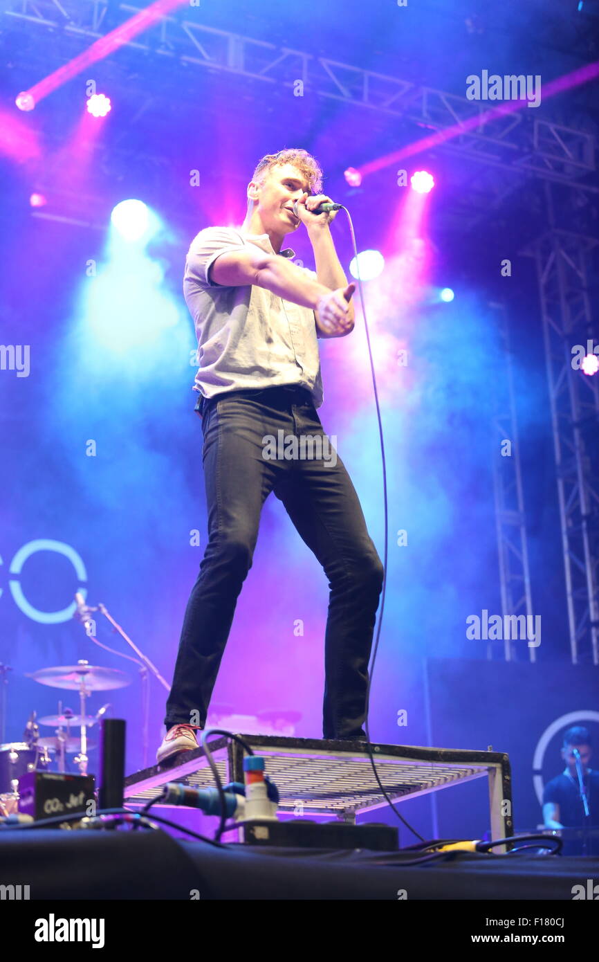 Leeds, UK, 29. August 2015. Leeds, Yorkshire, Großbritannien. 29. August 2015. Don Broco führen Sie live auf der NME-Bühne beim Leeds Festival 2015 Credit: Simon Newbury/Alamy Live News Stockfoto