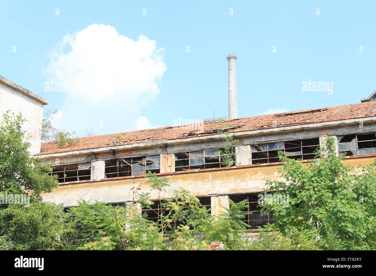 Bauindustrie, 60 70 Jahre aufgegeben, die Krise der großen Industriekonzerne Italiens. Stockfoto