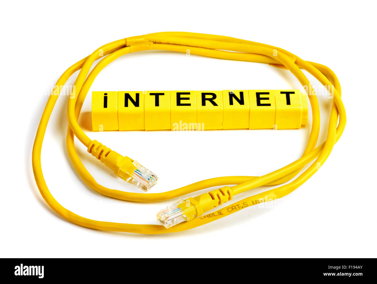 Internet Kabel cat.5 UPD mit RJ45 Steckverbindung Stockfoto