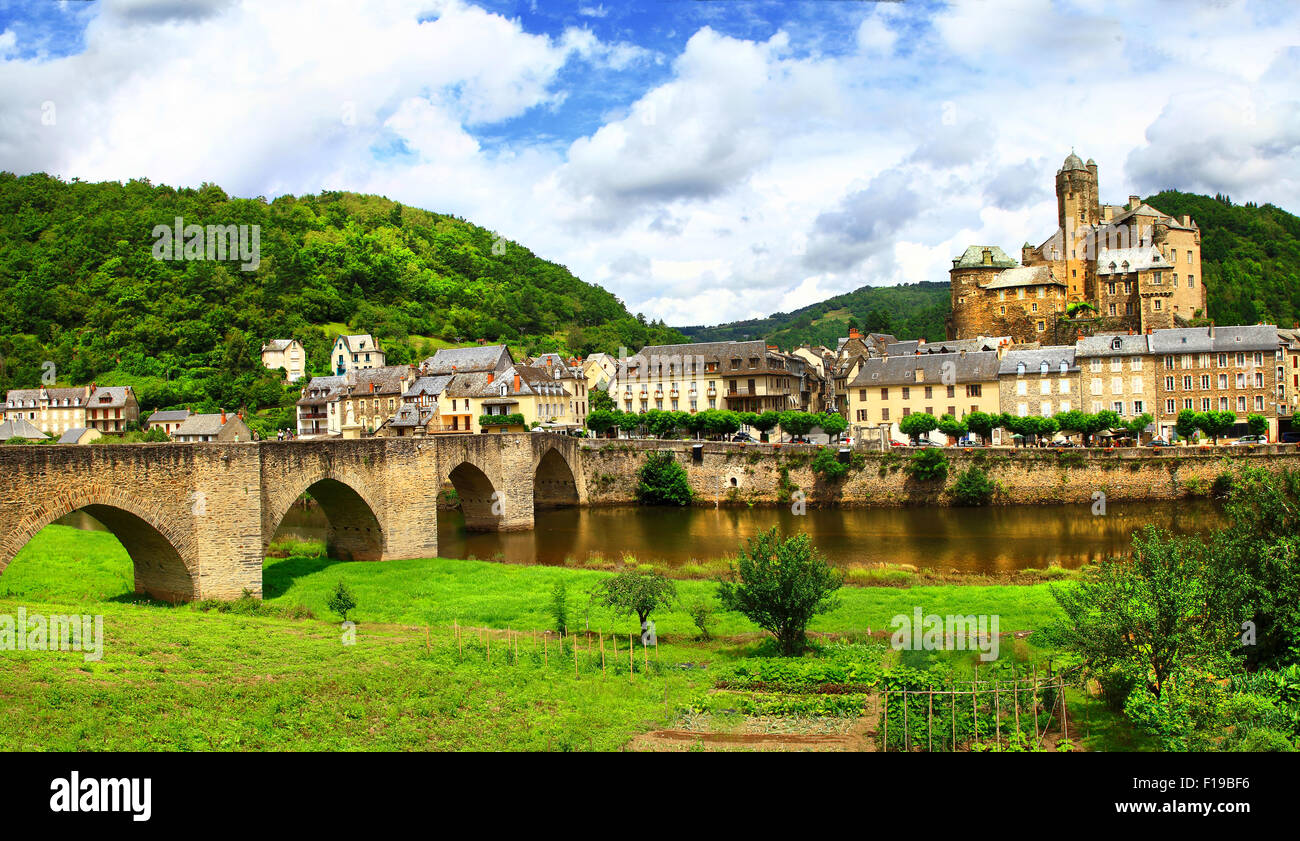 Estaing - eines der schönsten Dörfer in Frankreich (Aveyron) Stockfoto