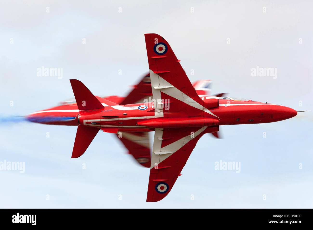 Bekannt als die Royal Air Force-Kunstflugstaffel Red Arrows Anzeigen der Kunstflug Team der Royal Air Force auf der RIAT 2015 Stockfoto