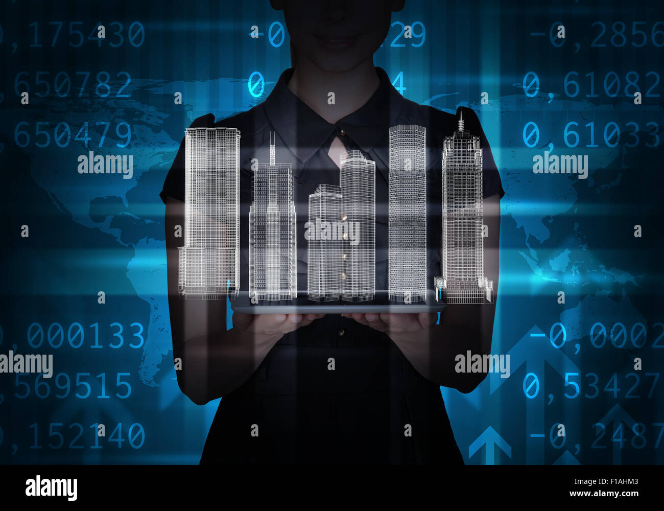 Businesslady Tablet mit 3d Stadtmodell Stockfoto