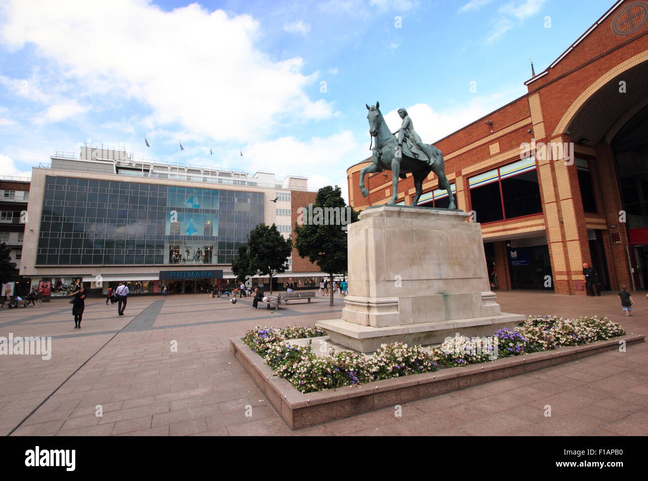 Die Statue von Lady Godiva in Coventry Stadtzentrum West Mittelland, England UK GB EU Stockfoto