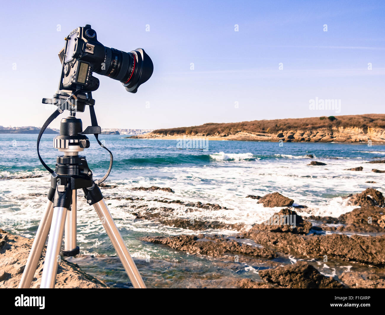 Kamera auf einem Stativ bereit, Landschaftsfotografie Stockfoto