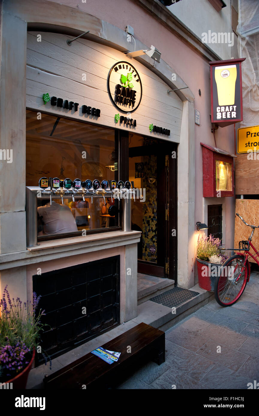 Multitap gleichen Krafty Bar in Warschau Stockfoto