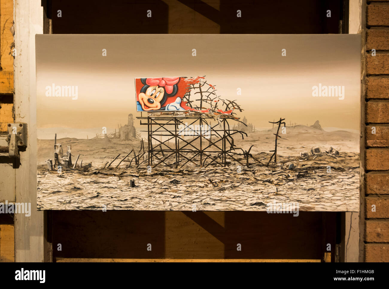Kunstwerk von Jeff Gillette bei Banksy Dismaland, Verblüffung Park direkt am Meer in Weston-super-Mare Stockfoto