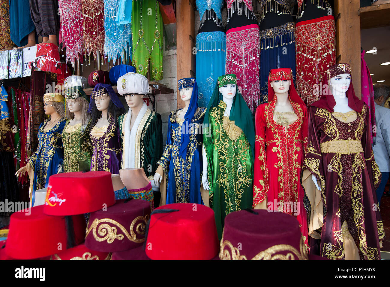 Türkei, ISTANBUL: Dieser kleine Bazar-Shop ist die Hagia Sophia beigefügt. Stockfoto