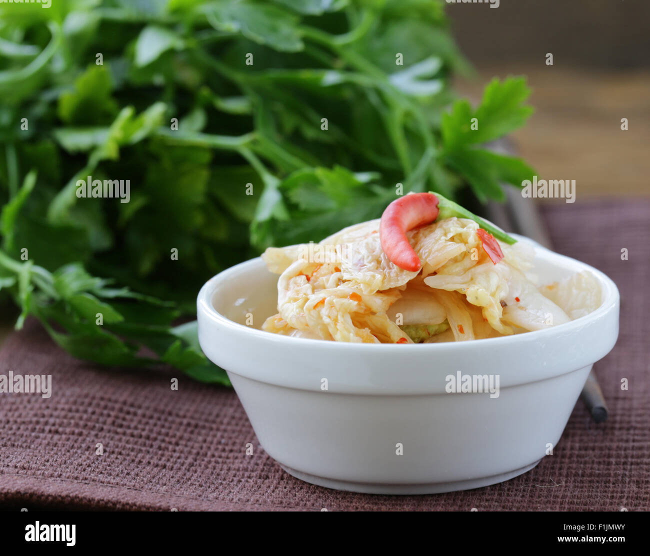 traditionelle koreanische würzig schmecken Sauerkraut (Kimchi) Stockfoto