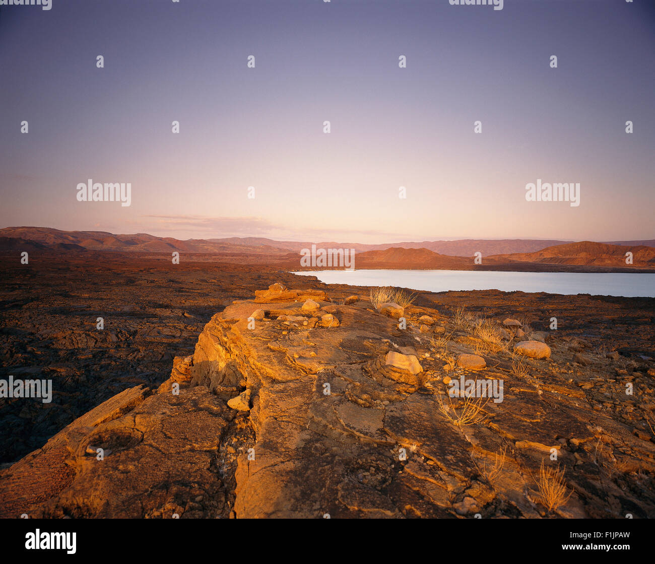 Sonnenuntergang, See Turkana, Kenia Stockfoto