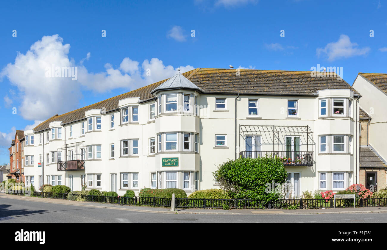 Seewärtigen Gericht Ruhestand Appartements in West Street, Bognor Regis, West Sussex, England, UK. Stockfoto