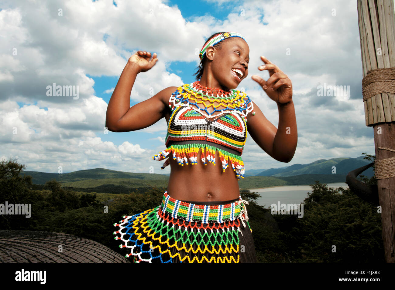 Zulu-Tänzer, Shakaland Stockfoto