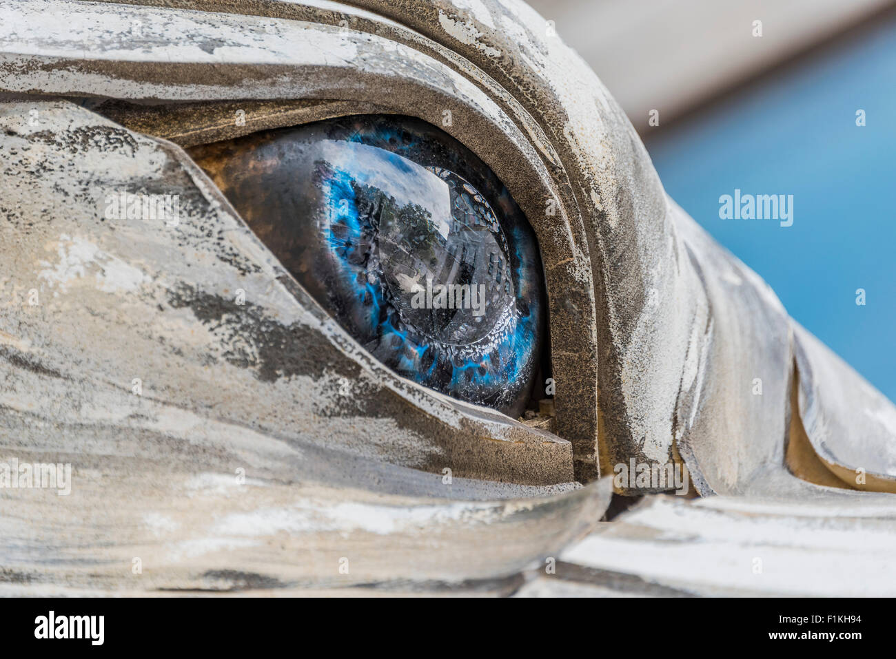 London, UK. 3. September 2015. Greenpeace bringt seine riesigen Animatronic Eisbär, Aurora, um Contine seine arktischen Protest gegen Shell Erdölbohrung in einem sehr fragilen Umfeld.  Die riesige mechanisch betriebenen Bär befindet sich außerhalb der Shell-HQ auf der Southbank. Bildnachweis: Guy Bell/Alamy Live-Nachrichten Stockfoto