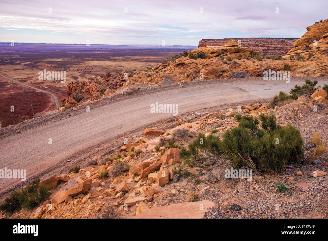 Wüste Backcountry-Straße im Süden der Utah State University, USA. Utah rohe Landschaft Stockfoto